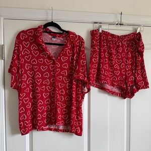 Old Navy women’s Valentine’s Day pajamas